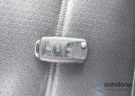 2015 Volkswagen Jetta 1.8T Se from USA, damaged, VIN 3VWD17AJXFM350088